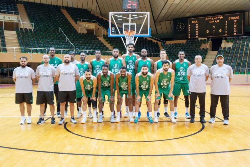 المنتخب السعودي لكرة السلة يواجه الكويت في افتتاحية الخليج